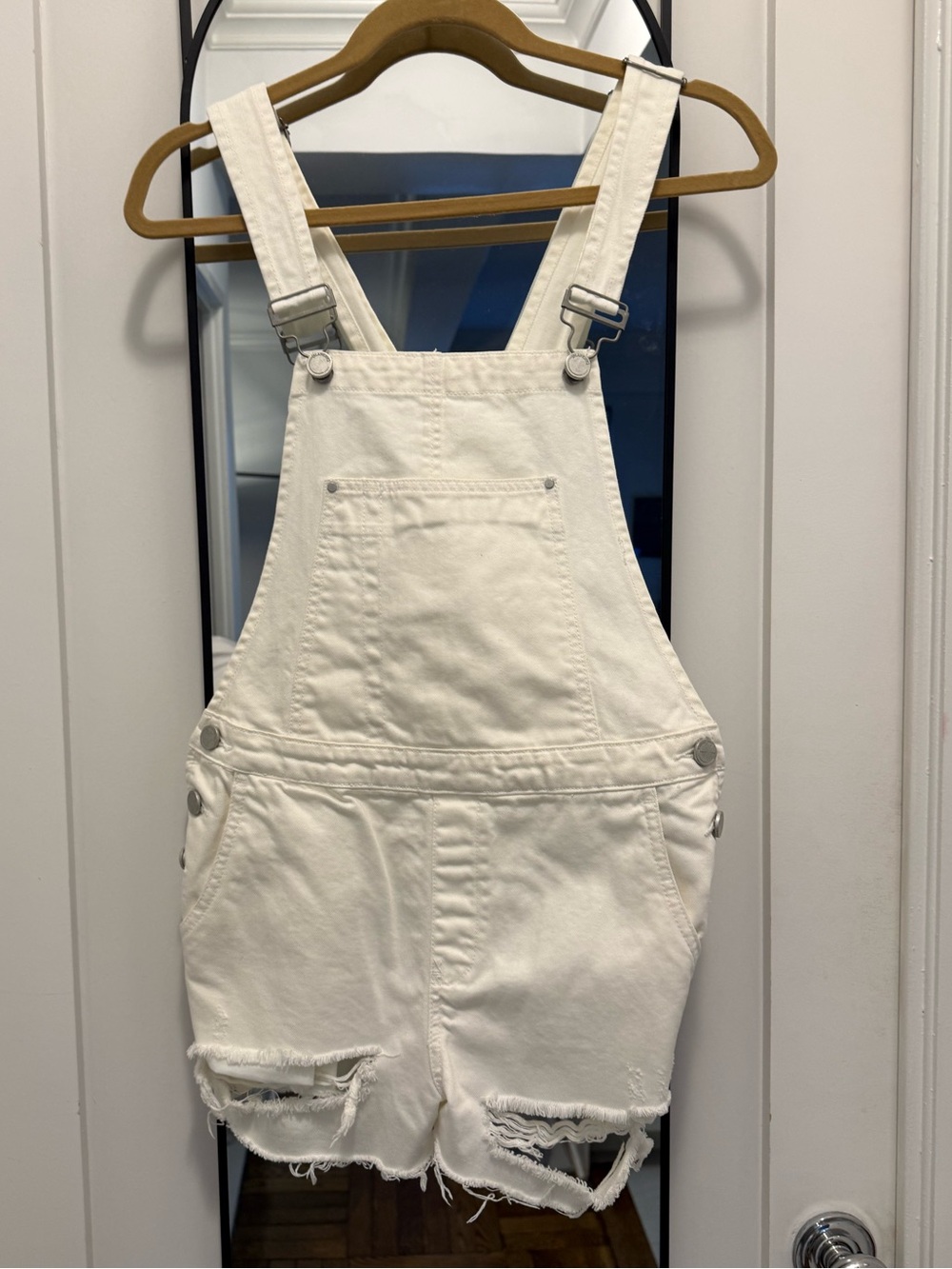BlankNYC Distressed Overall Shorts 🤍
